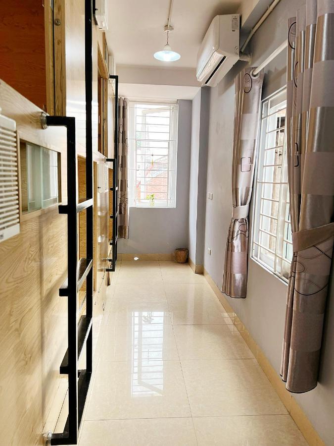 Trangtien Hostel Hanoi Exteriör bild