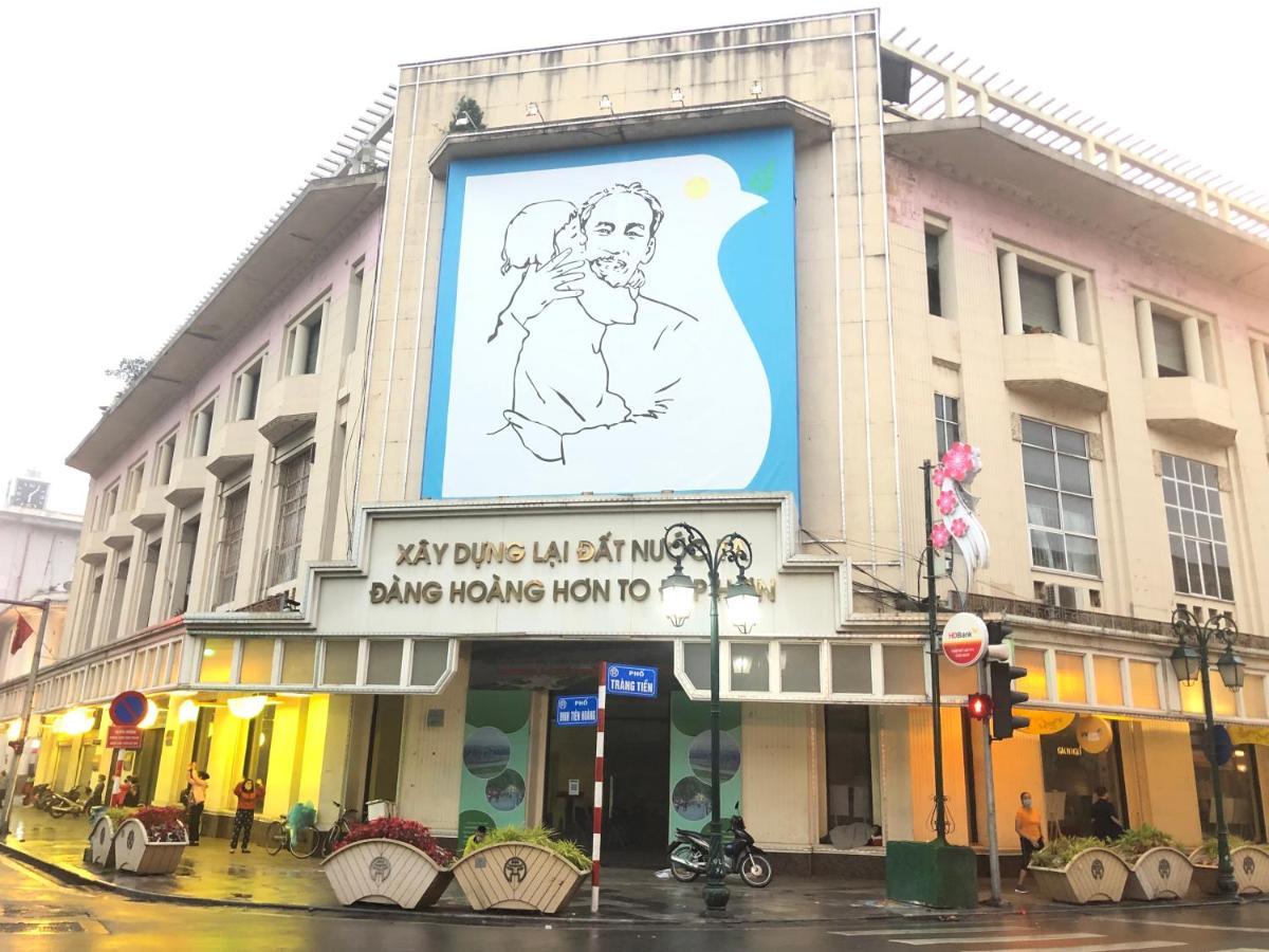 Trangtien Hostel Hanoi Exteriör bild